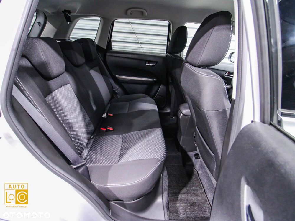 Suzuki Vitara 1.5 Strong Hybrid Premium 4WD AGS - 11