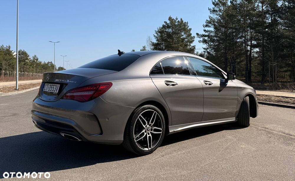 Mercedes-Benz CLA 220 4-Matic AMG Line - 15