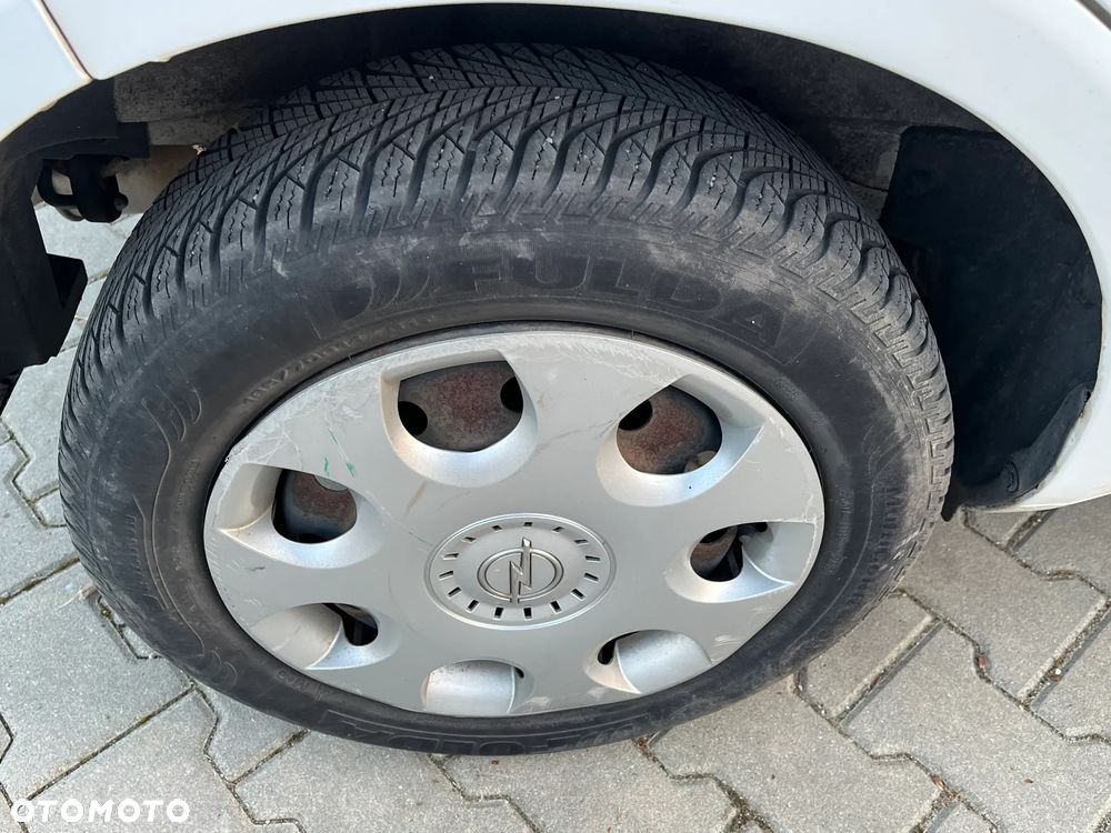 Opel Agila 1.0 ecoFLEX - 10