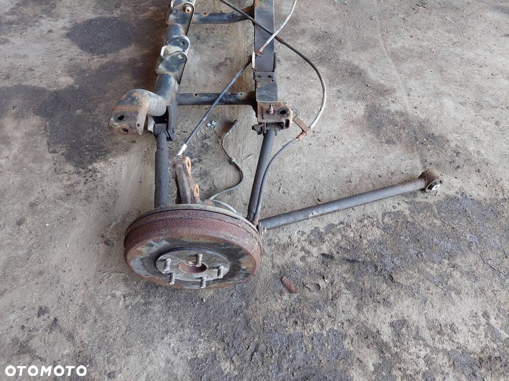 BELKA OŚ ZAWIESZENIA TYŁ LAND ROVER FREELANDER I - 2