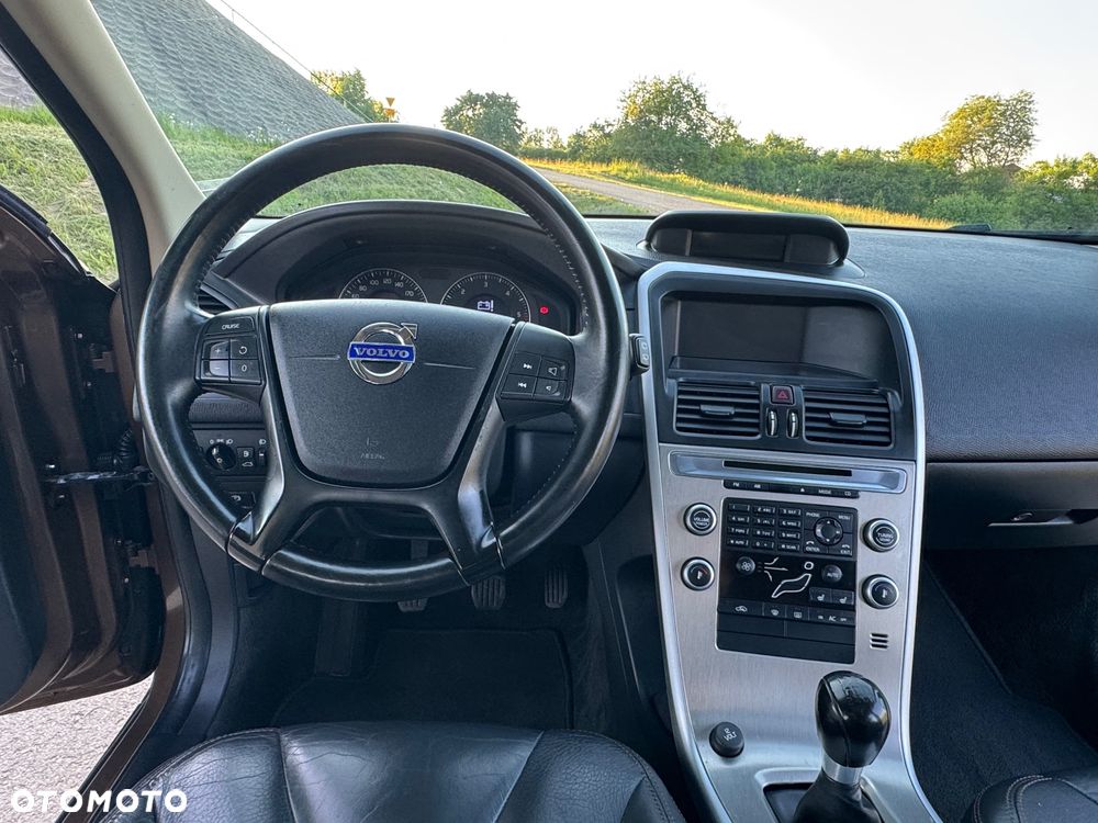 Volvo XC 60 - 32