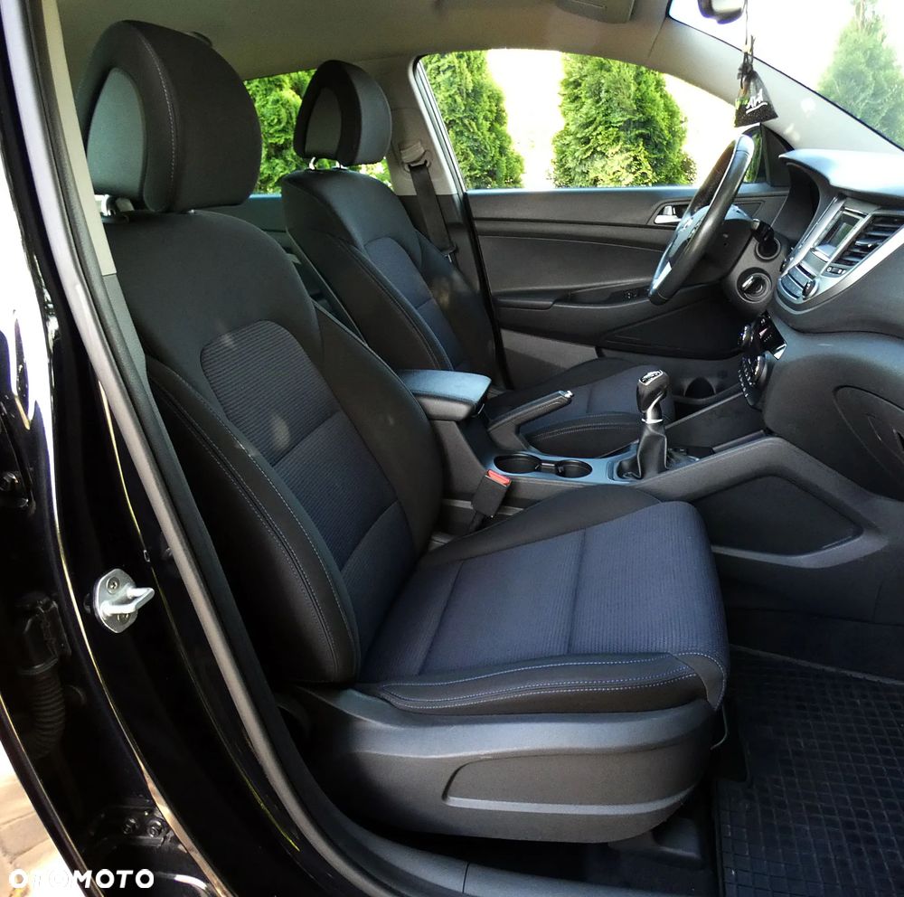 Hyundai Tucson blue 1.7 CRDi 2WD Style - 9