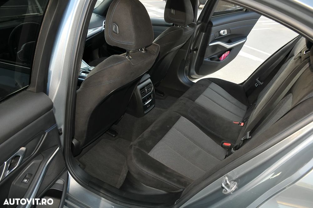 BMW Seria 3 320i AT - 16