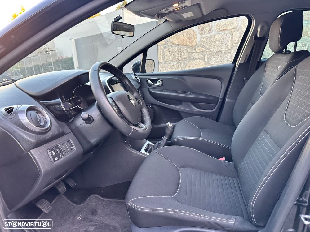 Renault Clio 0.9 TCe Limited - 29
