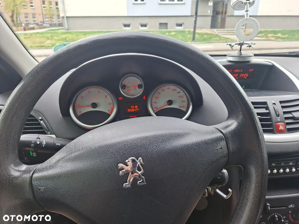 Peugeot 207 1.4 Presence - 5