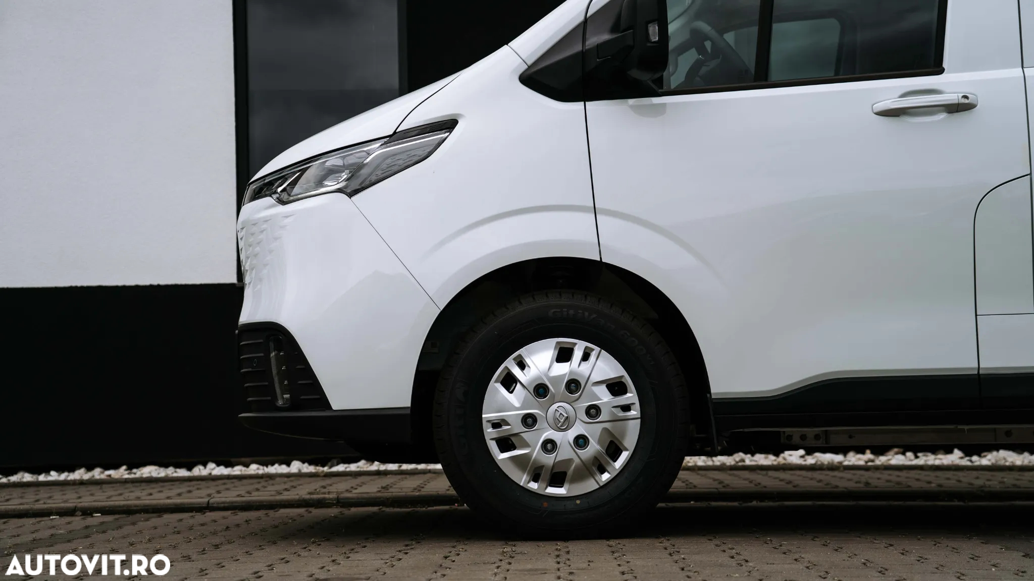 Maxus eDELIVER 7 - 5