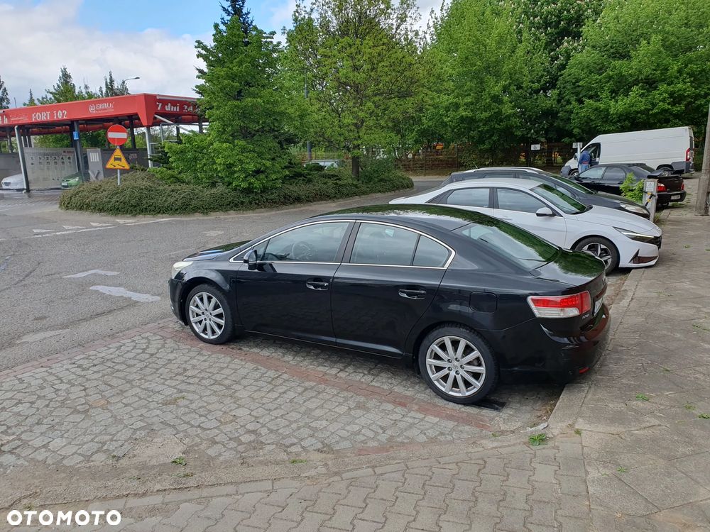 Toyota Avensis 2.2 D-4D Prestige - 7