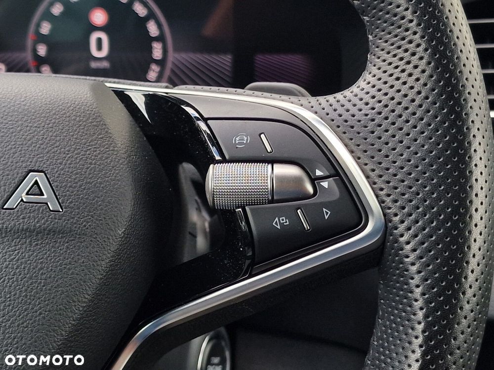 Skoda Karoq 1.5 TSI ACT Selection DSG - 27