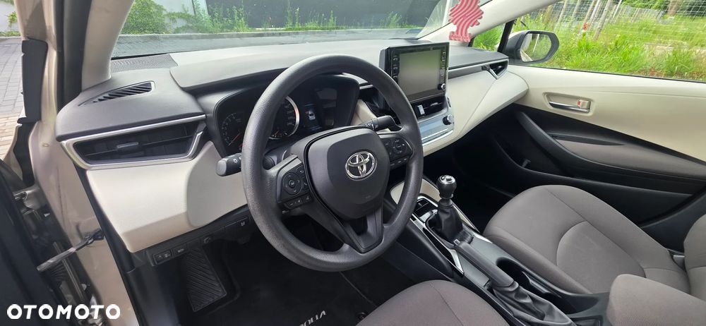 Toyota Corolla 1.5 Active - 6