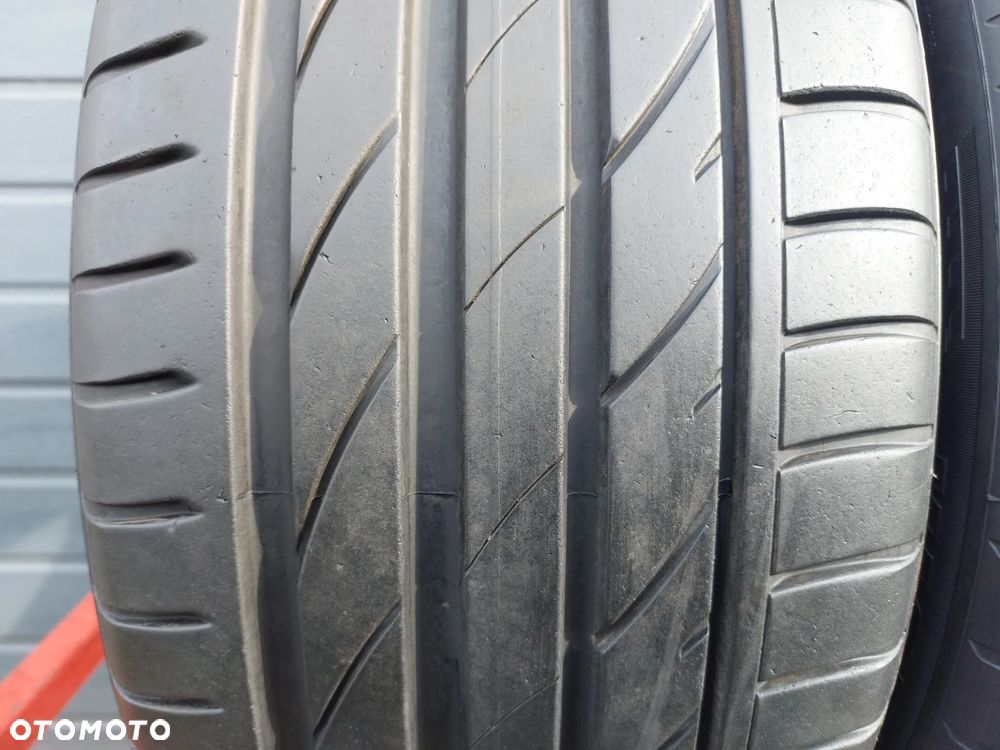 245/40 R19 98Y OPONY MAXXIS VICTRASPORT 5 DOT24 - 2