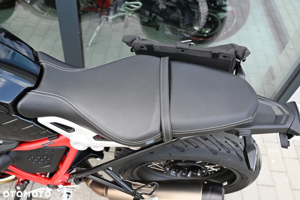 BMW R - 18