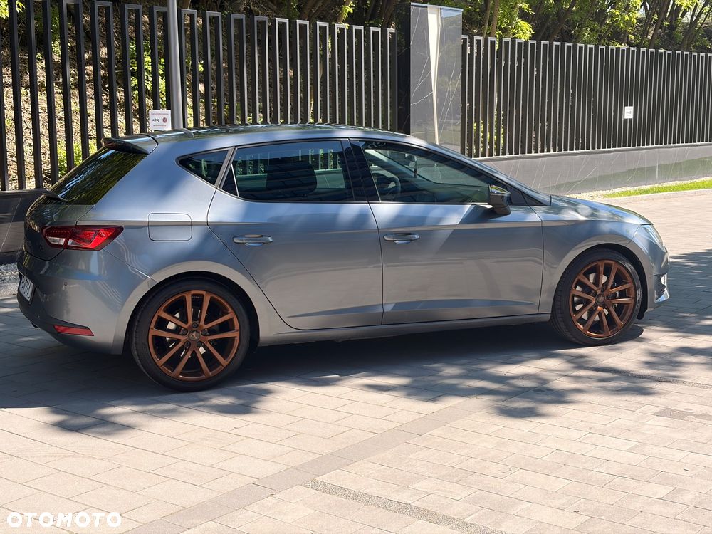 Seat Leon 2.0 TDI DPF Start&Stop DSG FR - 3