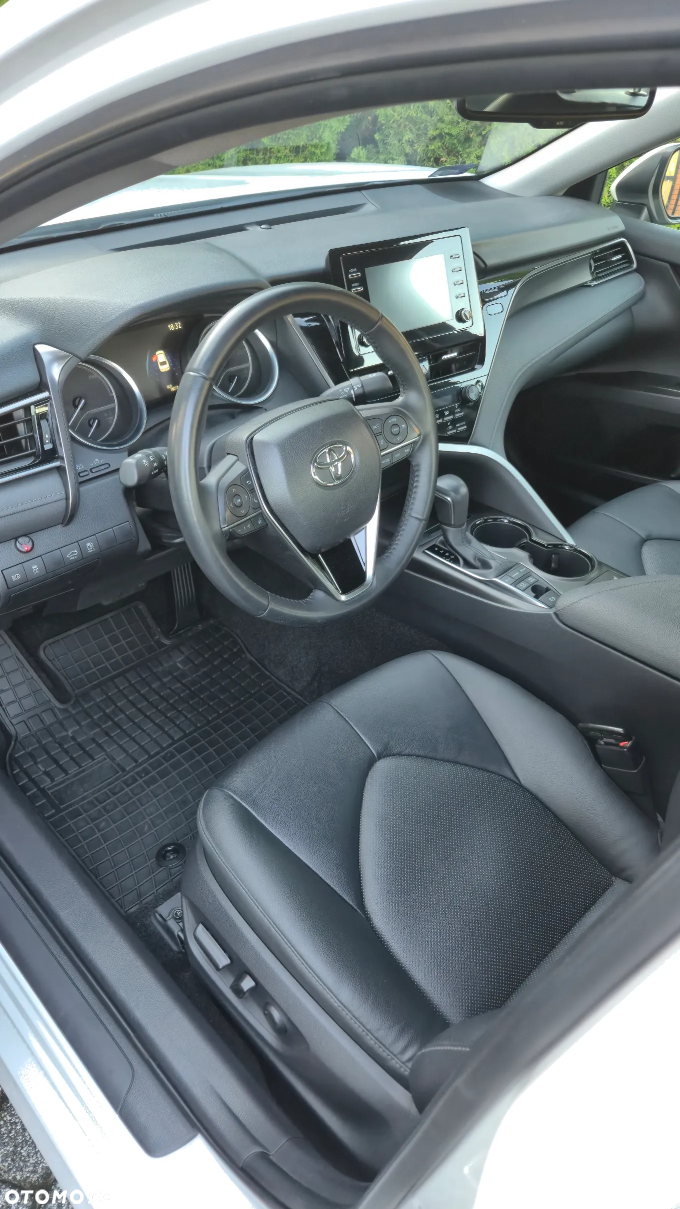 Toyota Camry 2.5 Hybrid Prestige CVT - 7