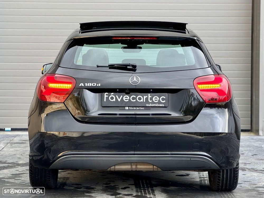 Mercedes-Benz A 180 CDI (BlueEFFICIENCY) Urban - 4
