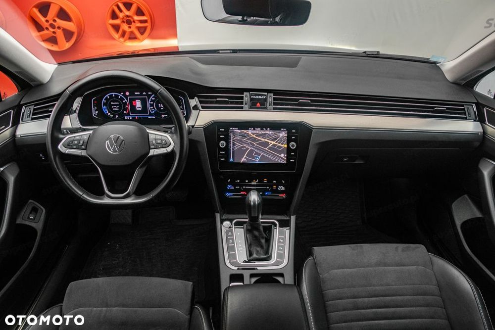 Volkswagen Passat 2022