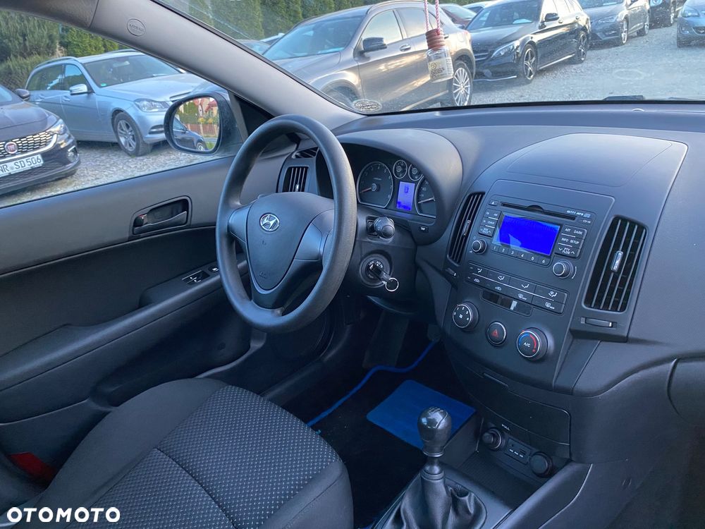 Hyundai i30 1.4 Comfort - 22