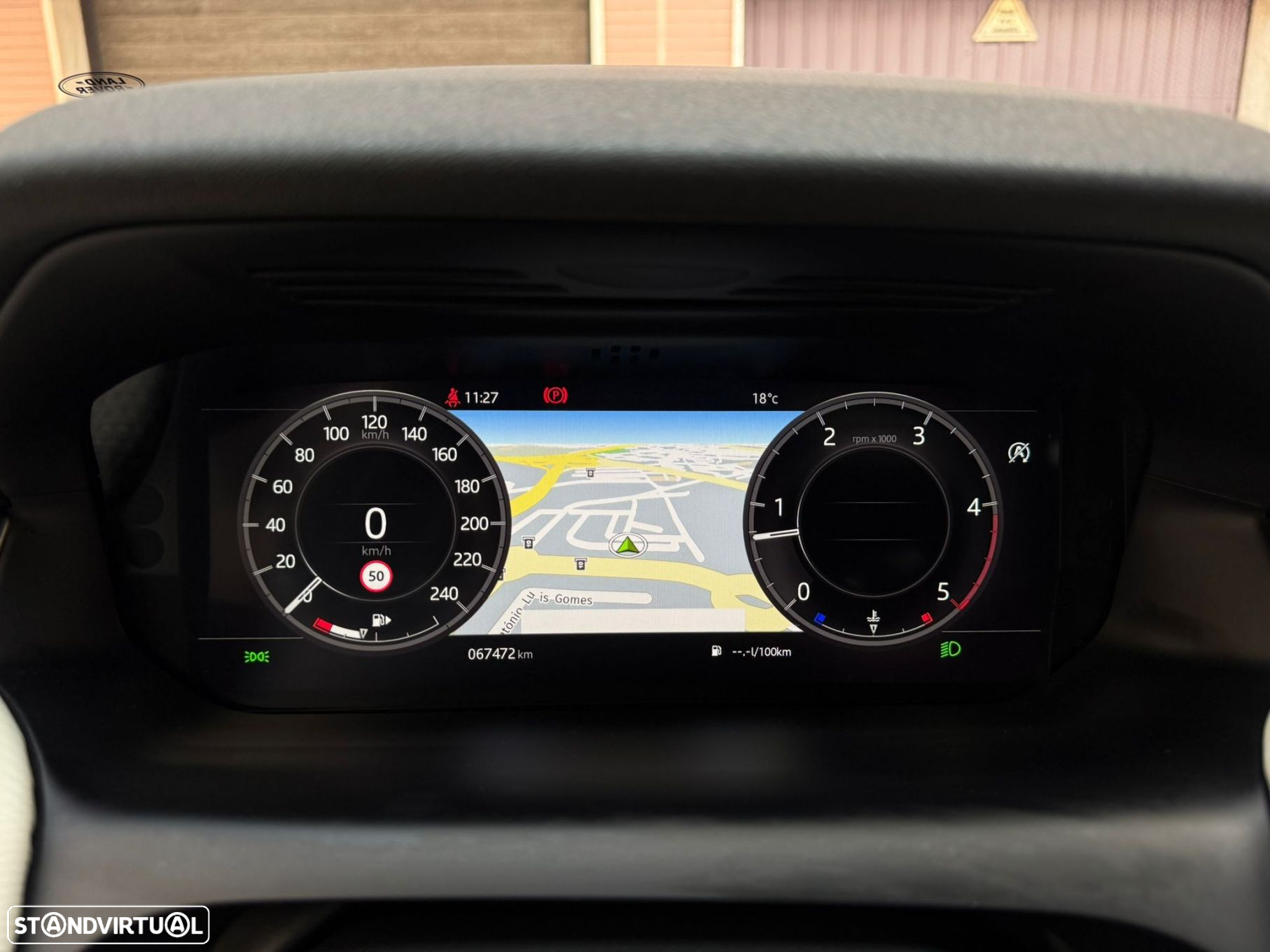 Land Rover Discovery Sport 2.0 eD4 R-Dynamic S - 18