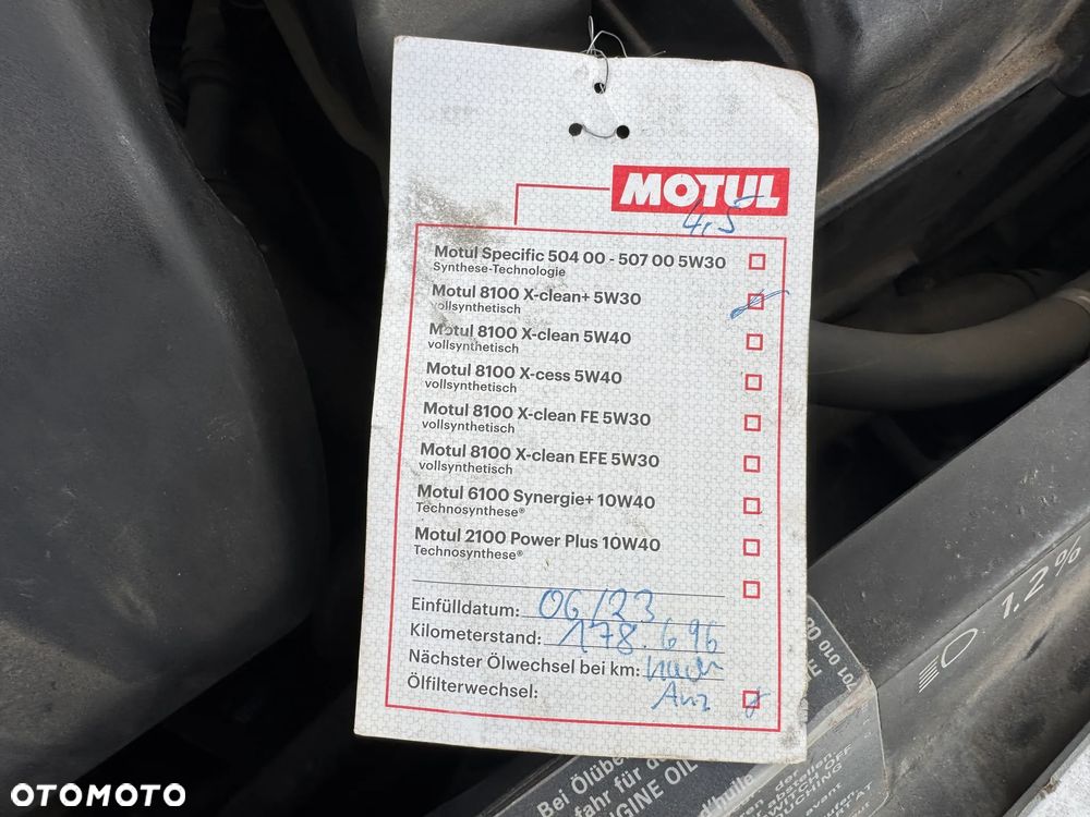 Volkswagen New Beetle 1.6 Arte - 33