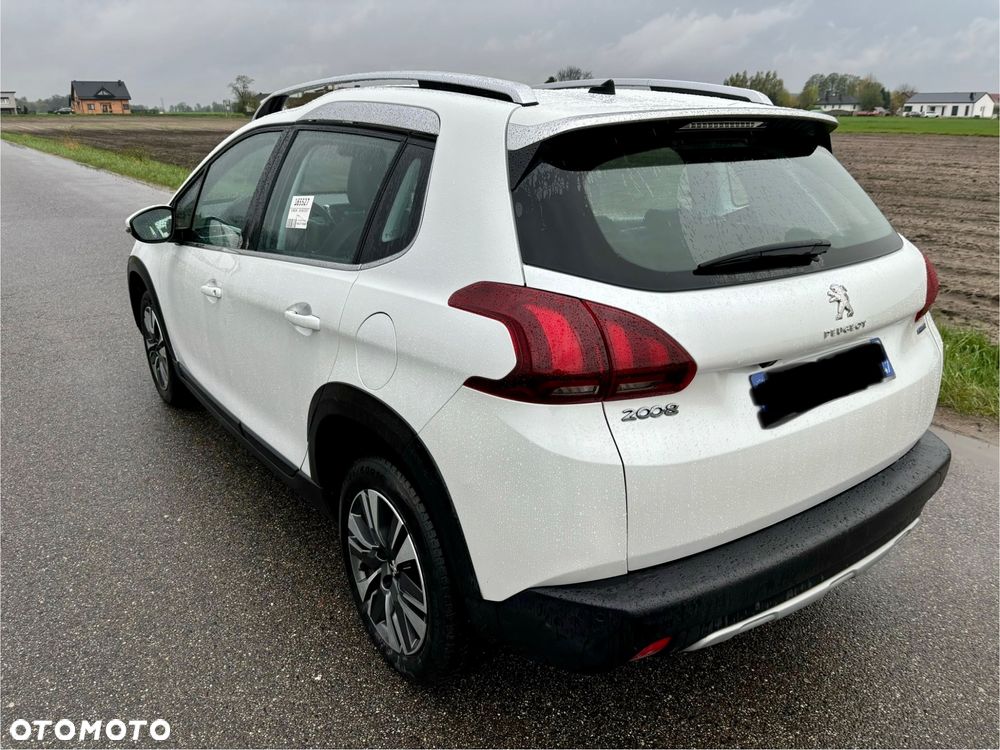 Peugeot 2008 PureTech 110 Stop&Start Allure - 8