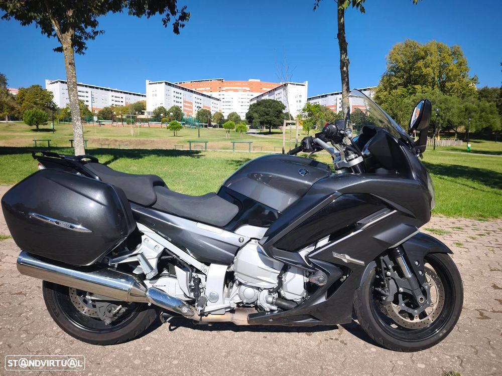 Yamaha FJR 1300 AE - 16