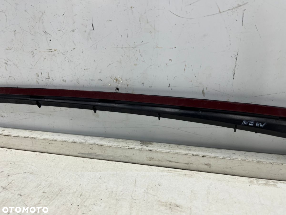Listwa Ford Focus MK3 10-19r. prawy ślizg listwy zgarniającej szyby czołowej montażowa NOWA - 5