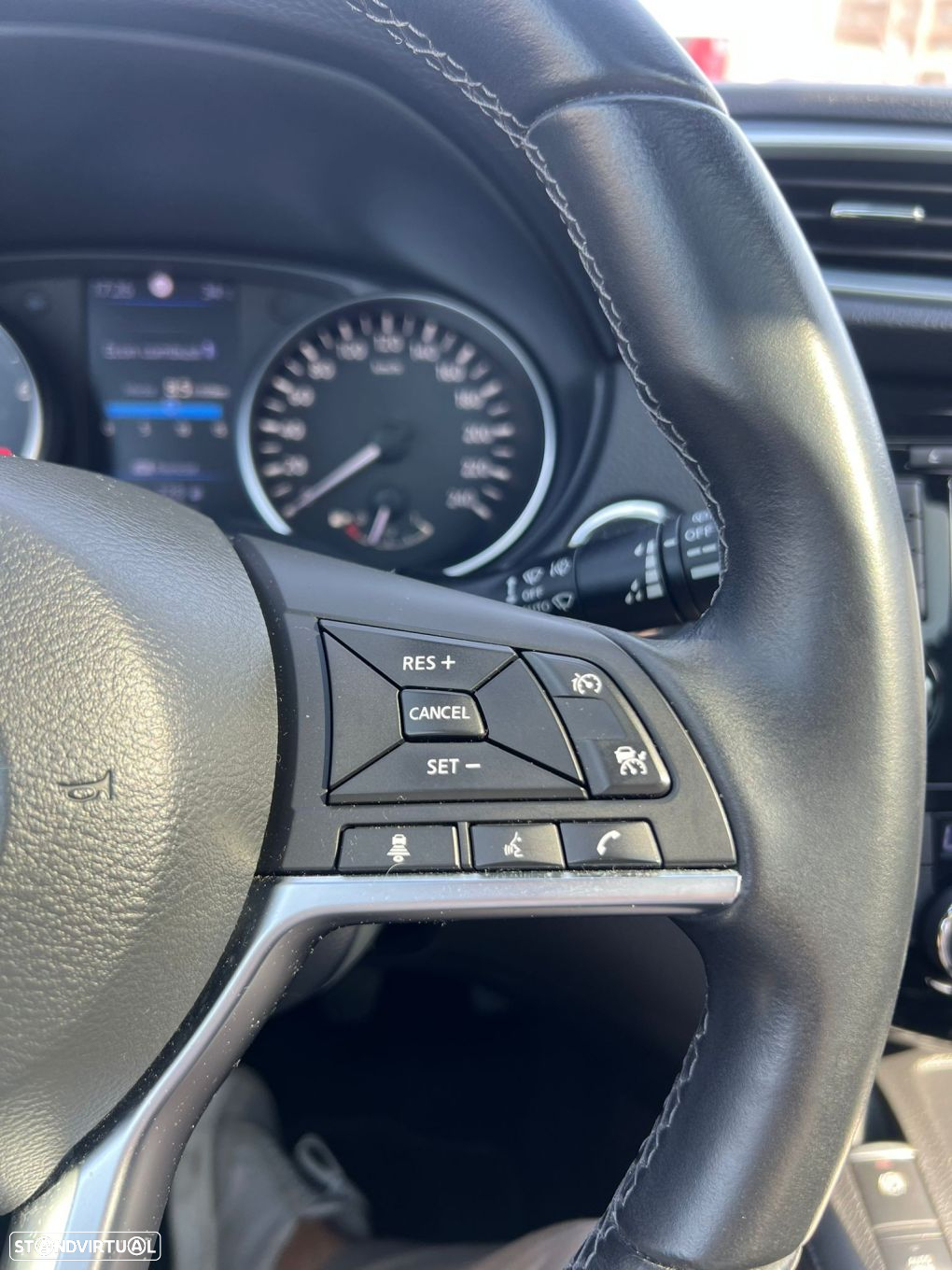 Nissan Qashqai 1.3 DIG-T Tekna Bose - 31