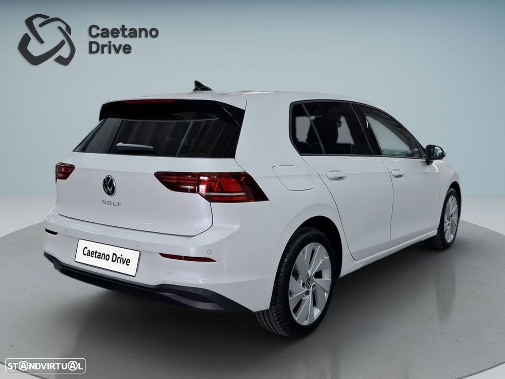 VW Golf 1.5 TSI 50 Anos - 8