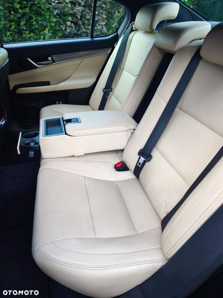 Lexus GS 450h F Sport - 4