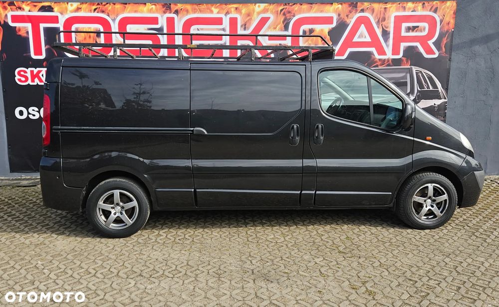 Opel Vivaro - 11