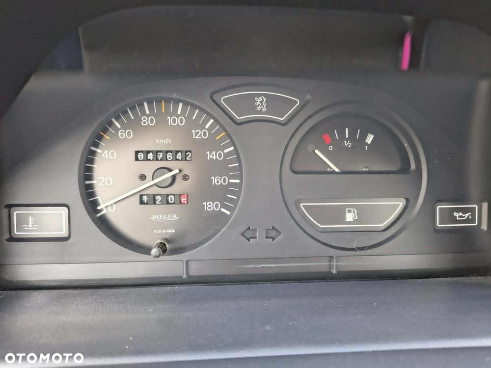 Peugeot 106 1.0 XN - 6
