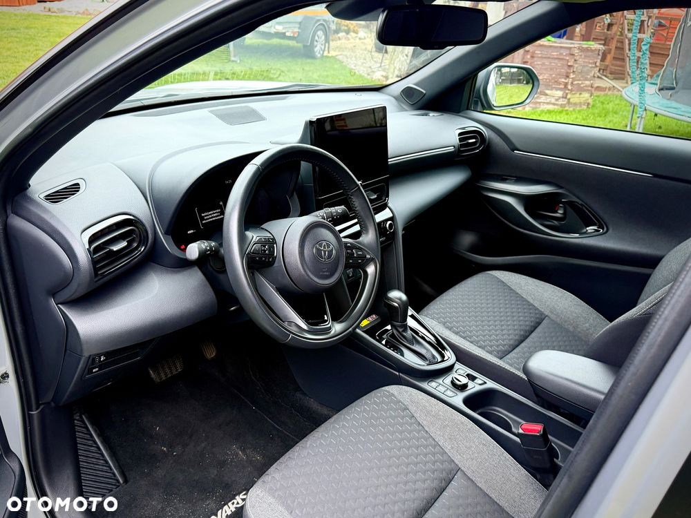 Toyota Yaris Cross Hybrid 1.5 Style AWD - 13