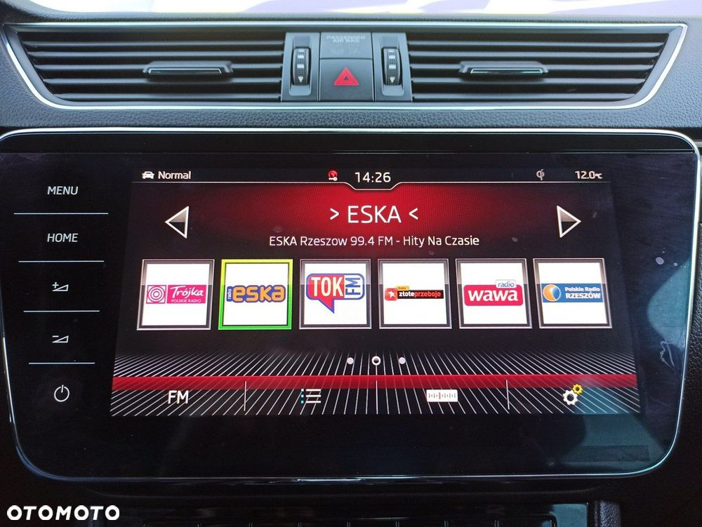 Skoda Superb 1.8 TSI L&K DSG - 17