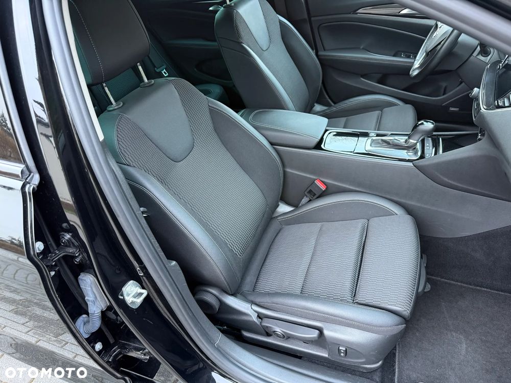 Opel Insignia 2.0 CDTI Business Elegance S&S - 20
