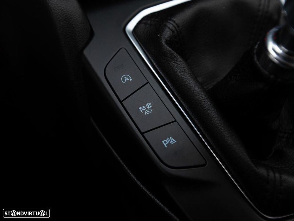 Ford Focus SW 1.0 EcoBoost Connected - 16