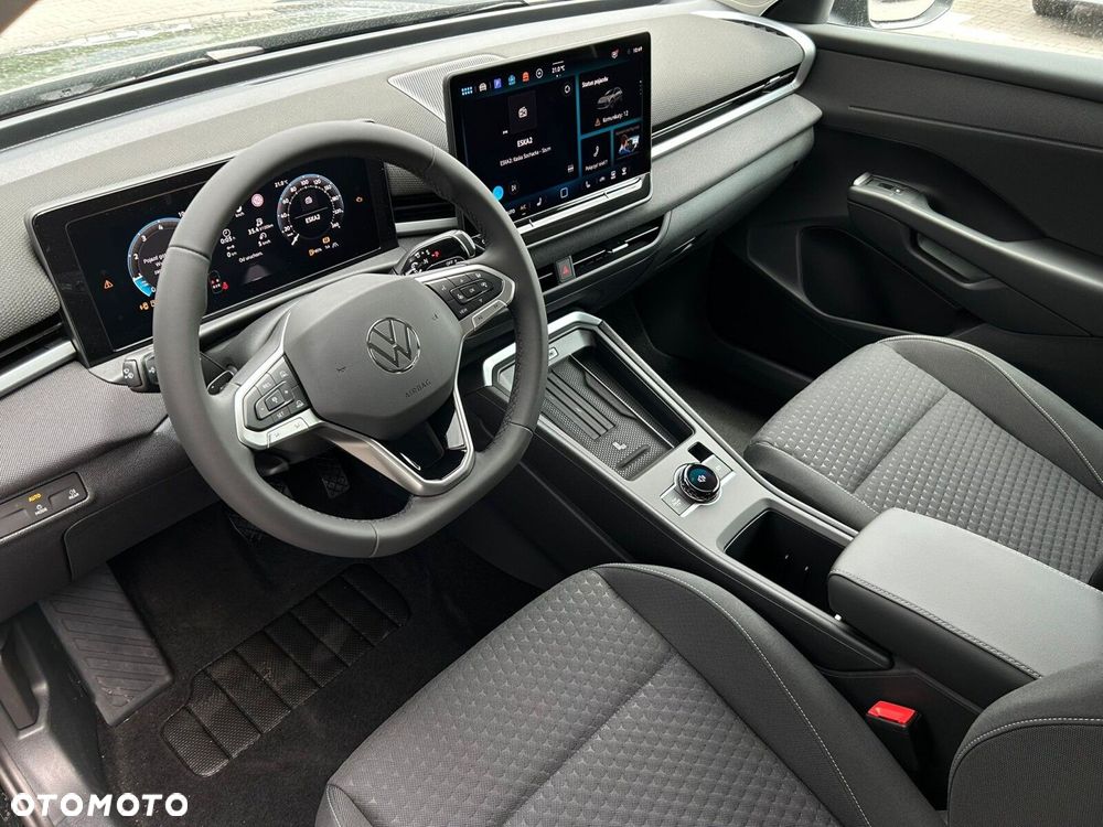 Volkswagen T-Roc - 5