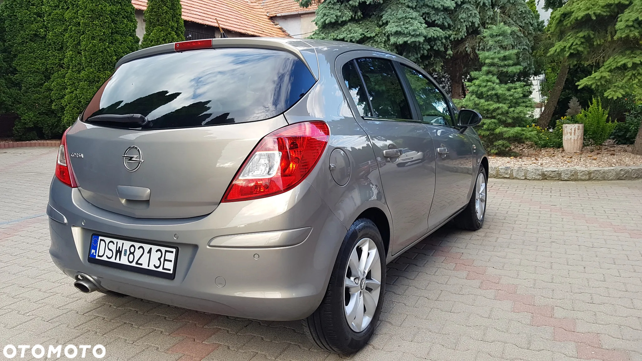 Opel Corsa 1.4 Cosmo - 3