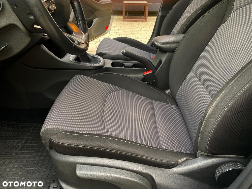 Hyundai i30 - 17