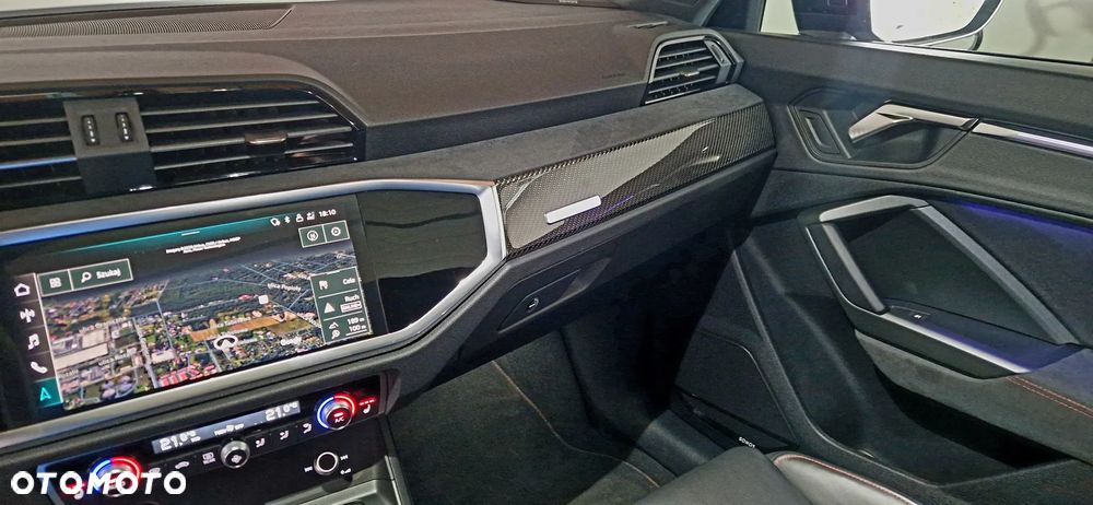 Audi RS Q3 Sportback - 11