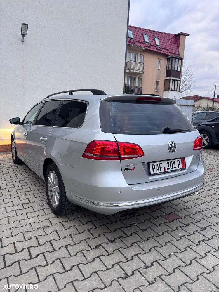 Volkswagen Passat 2.0 TDI BlueMotion Technology DPF Trendline - 3