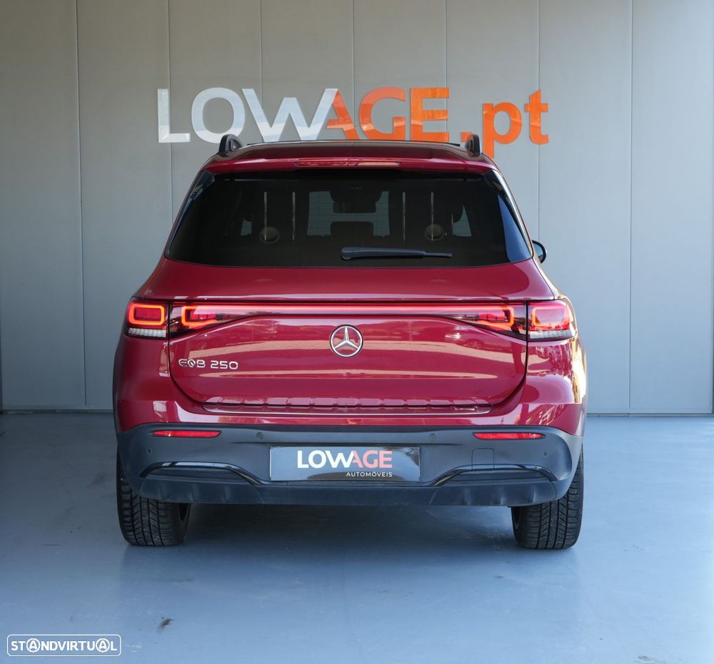 Mercedes-Benz EQB 250 AMG Line - 12