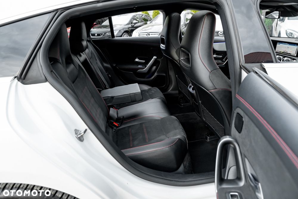 Mercedes-Benz CLA 200 d 8G-DCT Edition AMG Line - 22