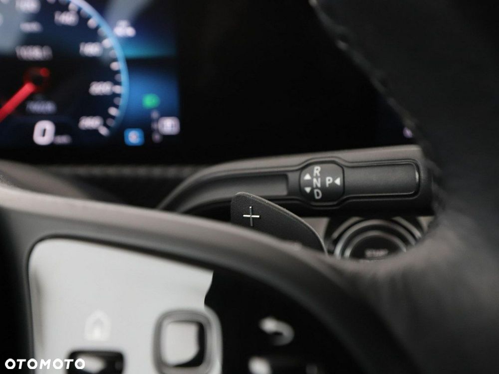 Mercedes-Benz CLA 180 d 7G-DCT - 31