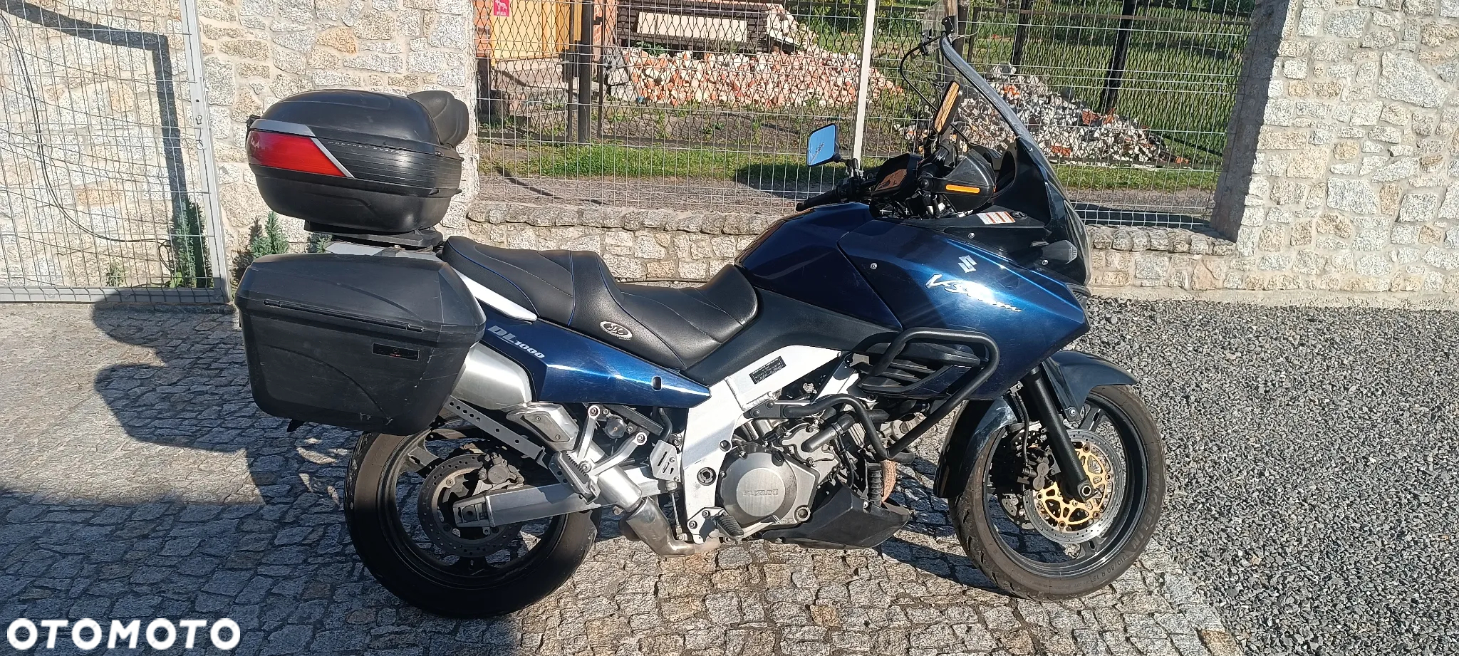 Suzuki DL - 2