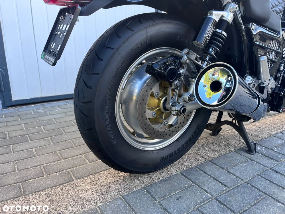 Yamaha V-MAX - 22