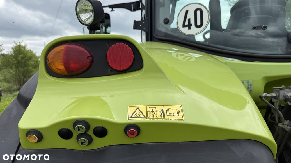 Claas ARION 640 - 27