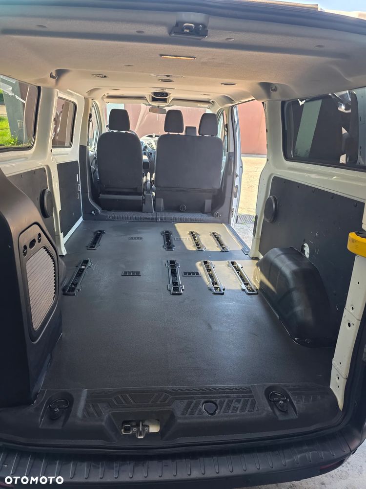 Ford Transit Custom - 26