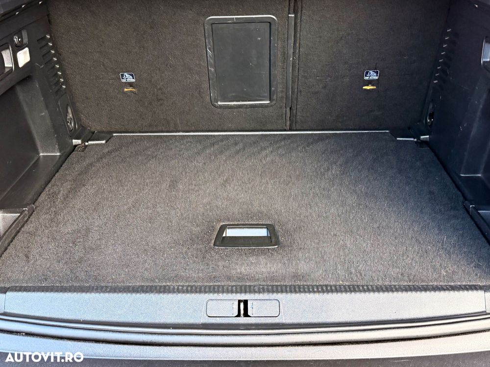 Peugeot 3008 PureTech 130 Stop & Start GPF Allure Pack - 23