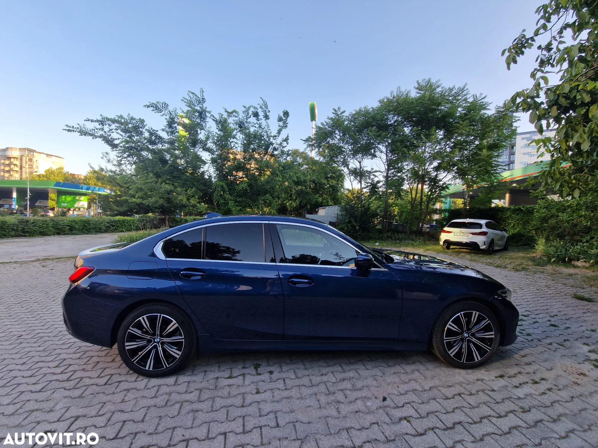 BMW Seria 3 320d xDrive Aut. Luxury Line - 39
