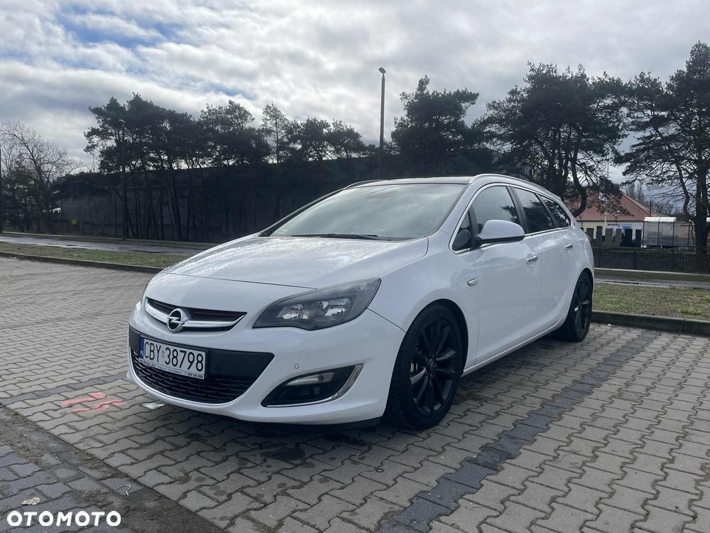 Opel Astra 1.4 Turbo Cosmo - 1