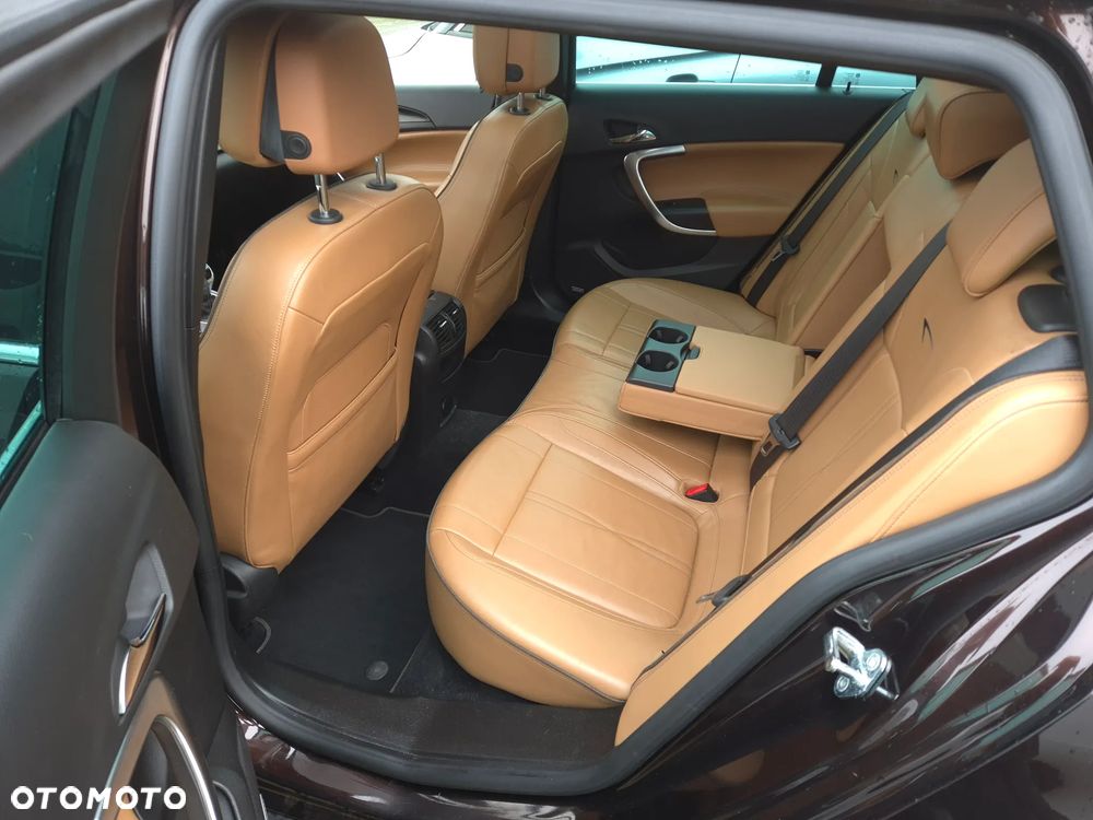 Opel Insignia 2.0 T Cosmo 4x4 S&S - 21